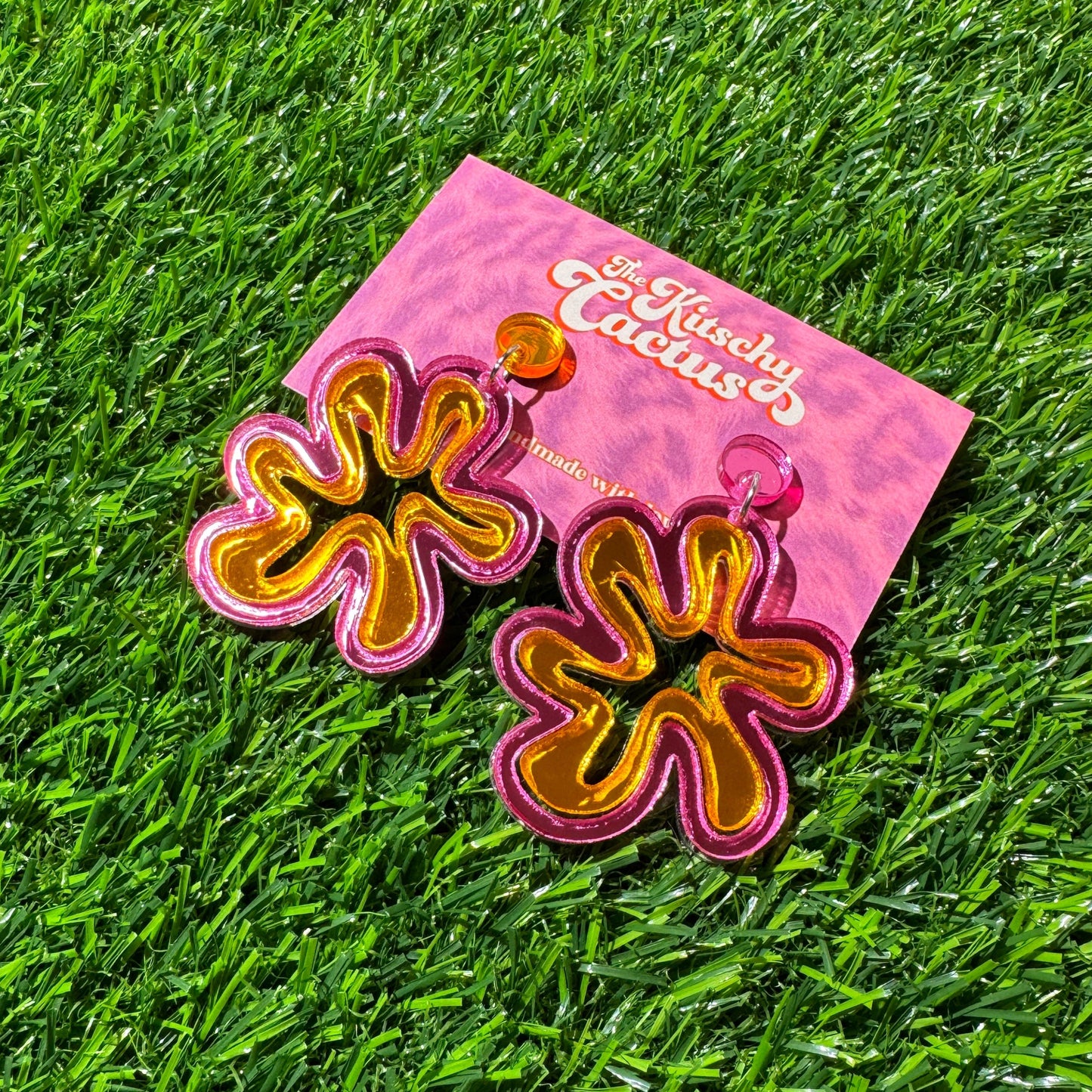 Shagadelic, baby! (pink & orange mirror)