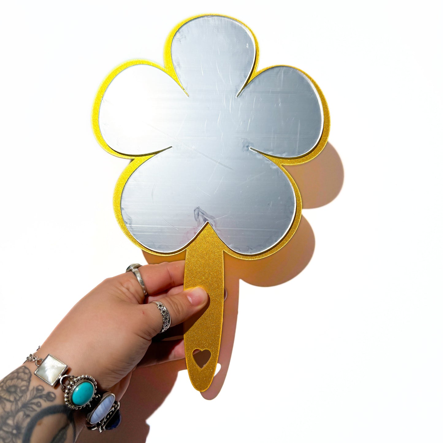 Cher Horowitz (handheld mirror)